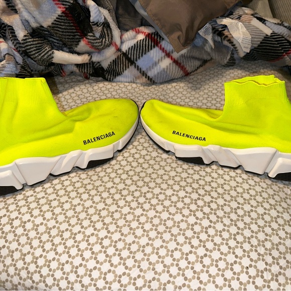 Balenciaga Runners - Picture 2 of 2